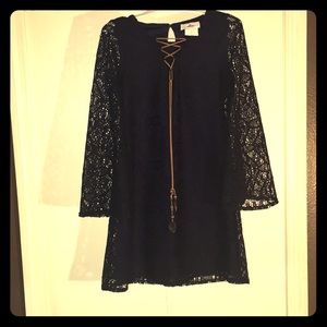 Very pretty size 14 dress for girls.